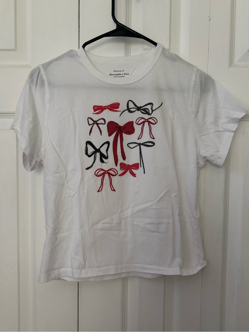 Abercrombie & Fitch White Tee with Red & Black Bow Motif